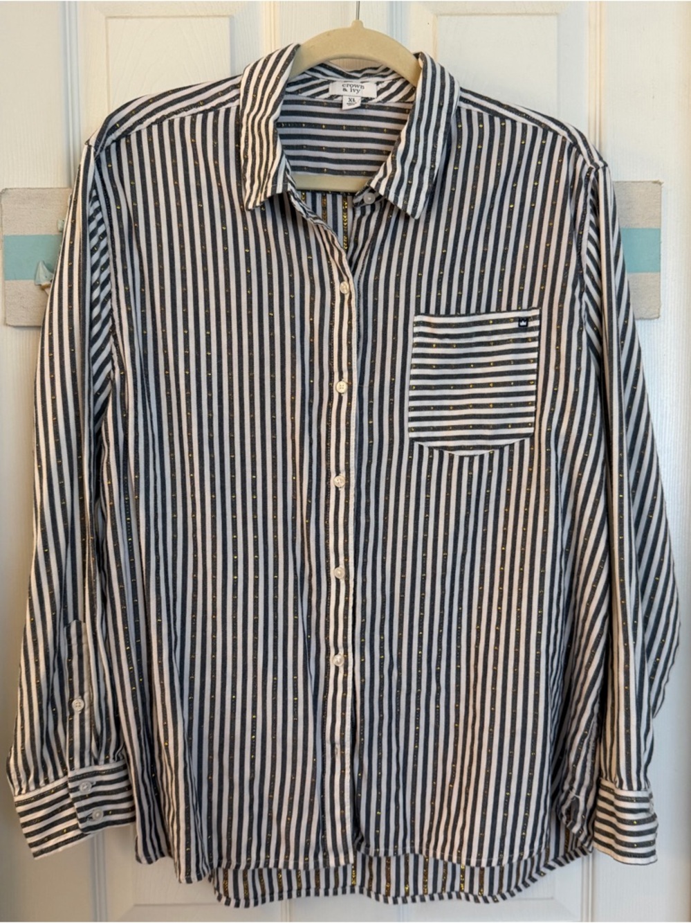 Crown & Ivy Black & White Button Front Shirt Sz XL